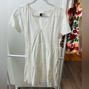 Universal Thread Cream V-Neck Tiered Dress